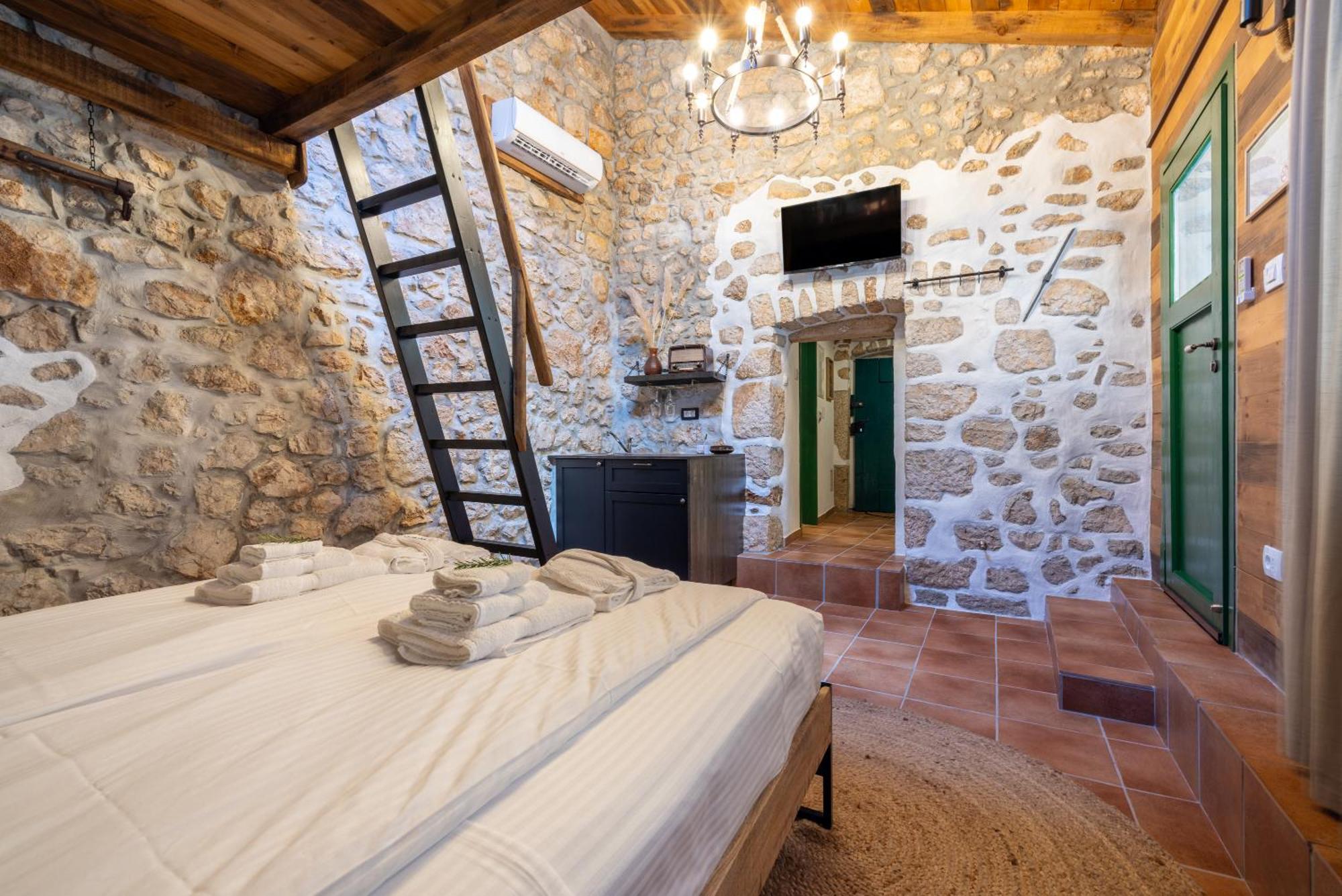 Villa Cocoon - Vacation Home With Heated Pool & Garden Bribir (Primorje-Gorski Kotar) Exterior foto